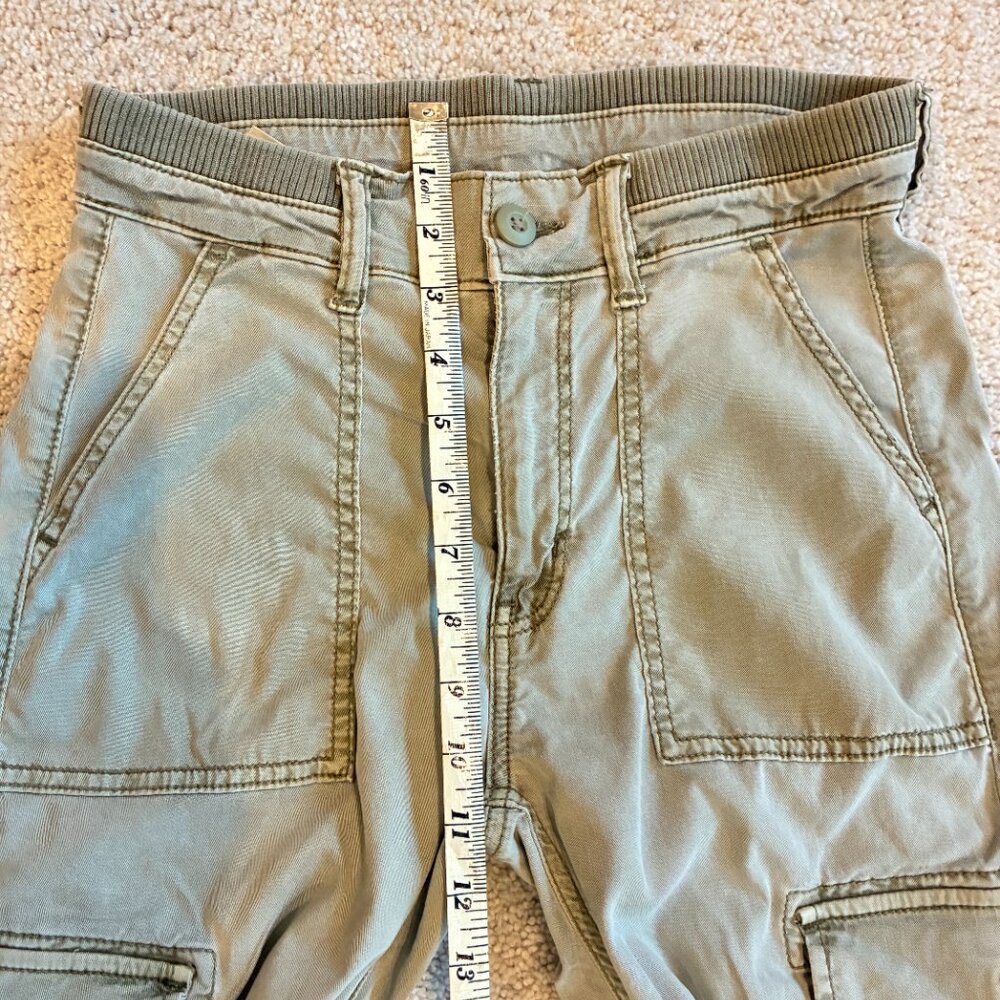 American Eagle Cargo Elastic Waist Light Green Pants - Picture 9 of 11